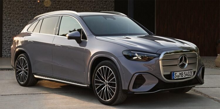 Mercedes-Benz Tutup 2025 dengan Lonjakan Penjualan Mobil Listrik, Van Premium