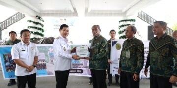 Pemprov Sulut Terima Bantuan Korban Banjir Sitaro dari PTUN Manado