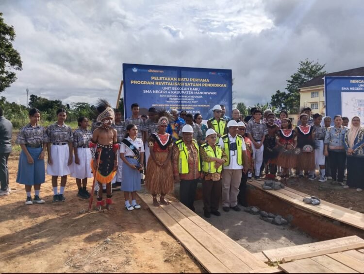 SMA Negeri 4 Manokwari Segera Miliki Gedung, Mendikdasmen Peletakan Batu Pertama