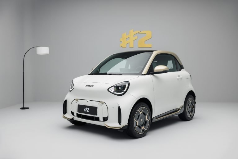 Sumber CarandDriver